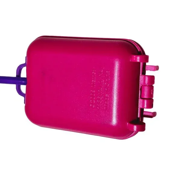 Barbie 2009 Mattel Hot Pink Airline Diva Flight Attendant Barbie Doll Luggage - Picture 5 of 5